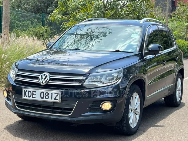 Volkswagen Tiguan R-Line 2015 Black - 1