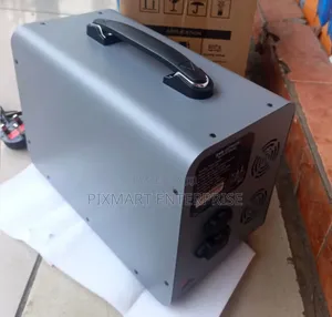 Portable Lithium-Ion Battery Power Station with AC Output