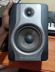 M-Audio BX5 Studio Monitors - 5