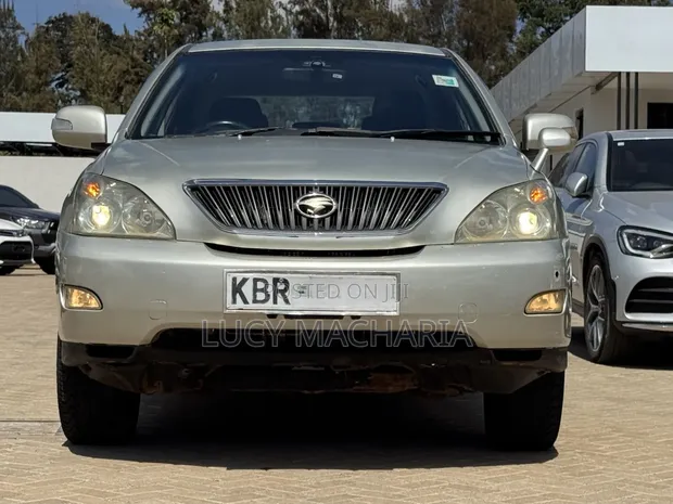 Toyota Harrier 2005 Nyeupe - 1