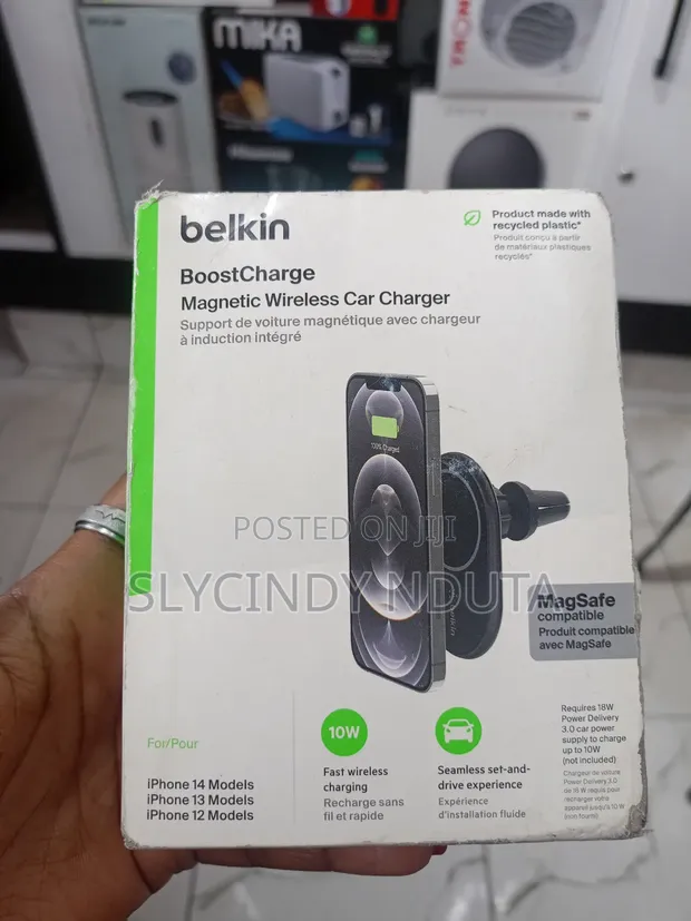 Belkin Magnetic Wireless Car Charger - 1
