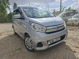 Nissan Dayz 2018 Nyeupe