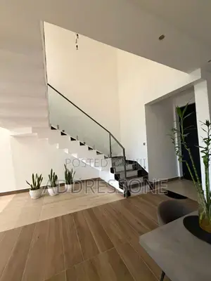 6 Bedroom Apartment for Rent in Parklands/Highridge