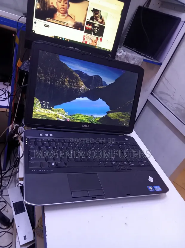 Dell Latitude E5530 Laptop - Intel Core i7, 8GB RAM, 320GB HDD - 1