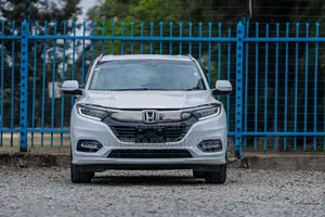 Honda Vezel 1.5 Hybrid 2WD 2019 Pearl