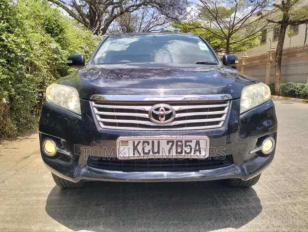 Toyota Vanguard 2012 Black - 1
