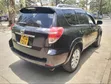 Toyota Vanguard 2012 Black - 5