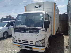 Isuzu NKR Food Truck - 2013