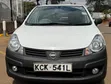 Nissan Advan 2009 White - 1