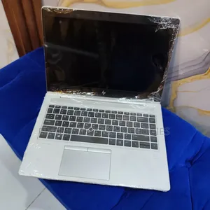 Laptop HP EliteBook 745 G3 - 8GB RAM, 256GB SSD