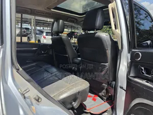 Mitsubishi Pajero Shogun 2005 Nyeupe