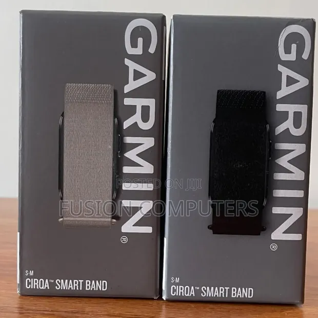 Garmin CIRQATM Smart Band - 1