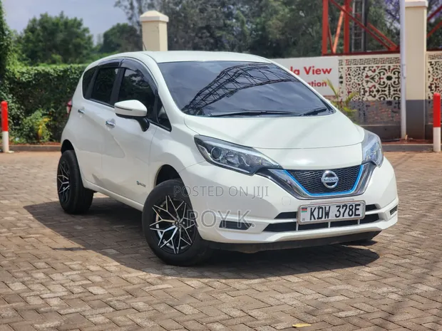 Nissan Note 1.2 Hybrid 2018 White - 1
