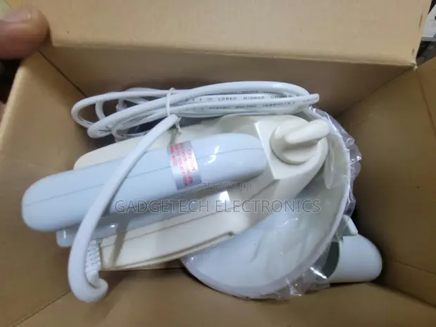 Wellsteamer Multi-Functional Fabric & Facial Steamer - 1