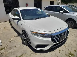 Honda Insight Touring 2020