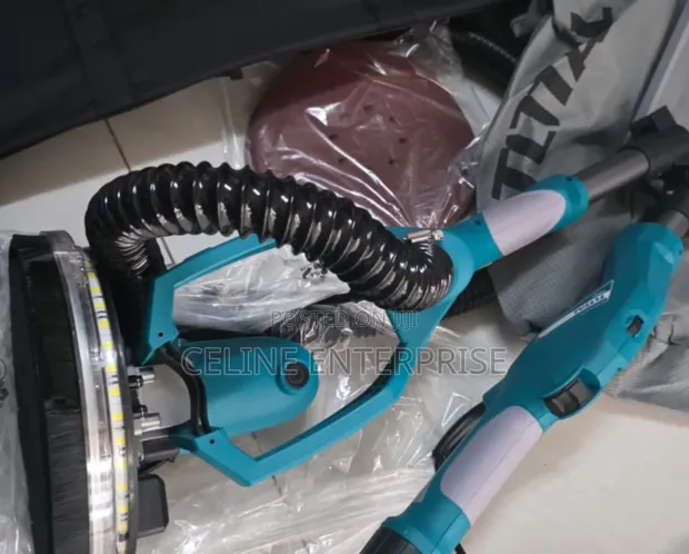 TOTAL 1050W Wall Sander with Dust Collection - 1