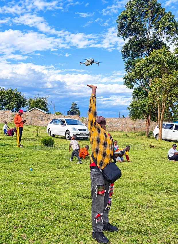 Livestreaming Drone Pilot for Hire - 1