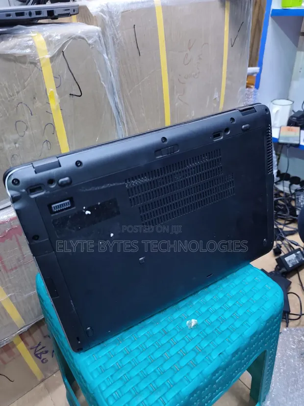 Laptop HP EliteBook 840 G1 - Core i5, 8GB RAM, 500GB HDD - 1