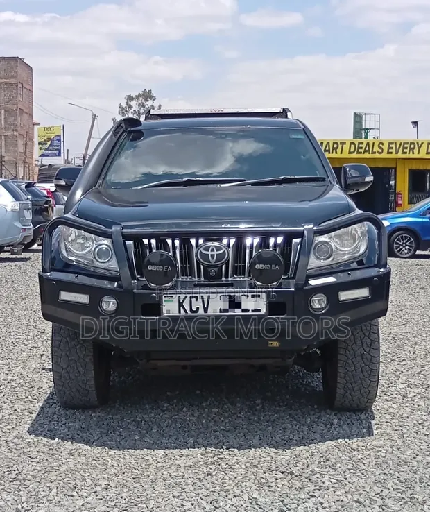 Toyota Land Cruiser Prado 2012 Black - 1