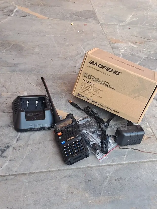 Redio ya Baofeng UV-5R Handheld Two-Way - 1