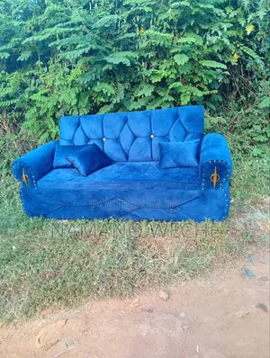 Mwanafunzi Anatafuta Kazi ya Muda - Ujuzi wa Usimamizi wa Biashara
