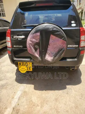Suzuki Escudo 2007 Nyeusi