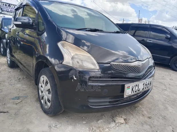 Toyota Ractis 2009 Black - 1
