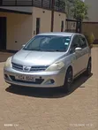 Nissan Tiida 2013 Nyeupe - 3