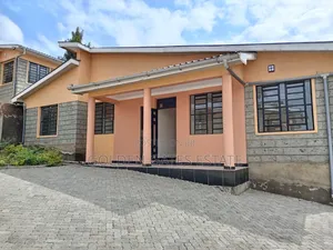 Bungalow ya Vyumba 3 Master Ensuite kwa Upangishaji Rimpa