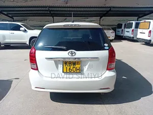 Toyota Wish 2006 White