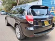 Toyota Vanguard 2012 Nyeusi - 3