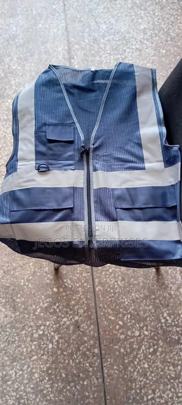 Vest ya Reflector yenye Perforation ya High Visibility - 1