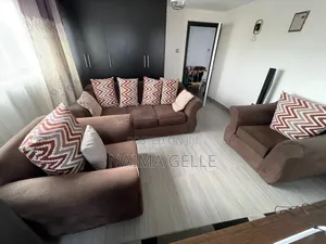5 Seater Sofaset - Good Quality Fabric