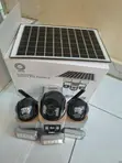 Kamera ya Usalama ya VTS30 Solar Lenzi Tatu na Mwanga wa LED - 1