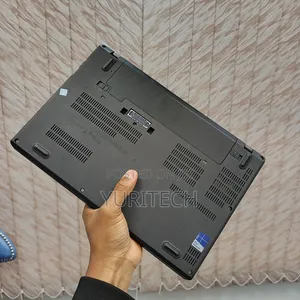 Laptopi ya Lenovo ThinkPad X240 - Intel Core i5, 8GB RAM, 256GB SSD
