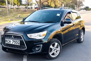 Mitsubishi RVR 2010 Nyeusi