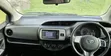 Toyota Vitz 1.3 FWD 5dr 2016 Nyeusi - 3