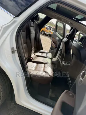 Volvo XC60 D4 2018 White