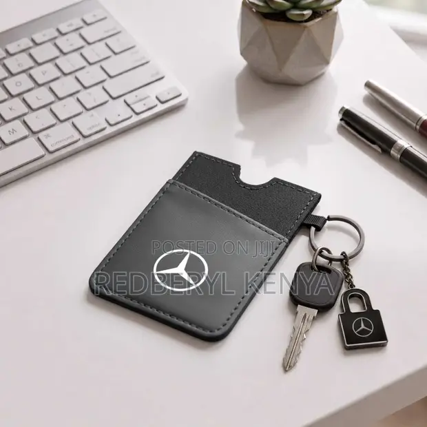 Vertical RFID Cardholder Wallet with Keyring - Carbon - 1
