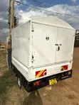Piaggio Three-Wheeler 2025 Nyeupe - 3
