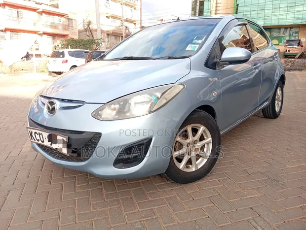 Mazda Demio 2012 Blue - 1