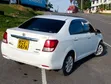 Toyota Axio 1.5 G 2WD 2012 White - 4
