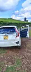 Honda Fit 2018 Hybrid - 2