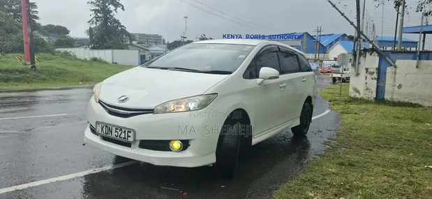 Toyota Wish 2016 Pearl - 1