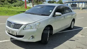 Toyota Premio 1.5 FWD 2016 Silver