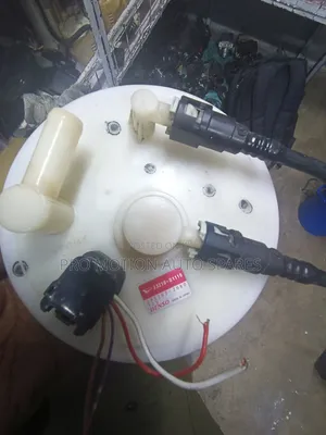 Ex-Japan Denso Fuel Pump Assembly for Toyota Passo/Roomy/Tank