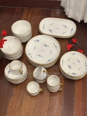 Seti ya Vyombo vya Chakula vya Kula 32-Piece - Maua Nyeupe