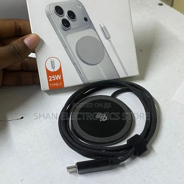 Q12 Magnetic Wireless Charging Pad 25W - 1