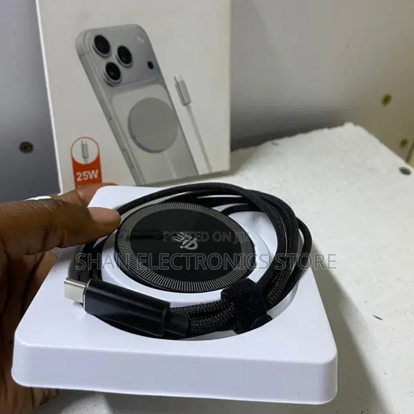 Q12 Wireless Phone Charger - 25W Fast Charging - 1