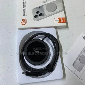 Q12 Magnetic Wireless Phone Charger